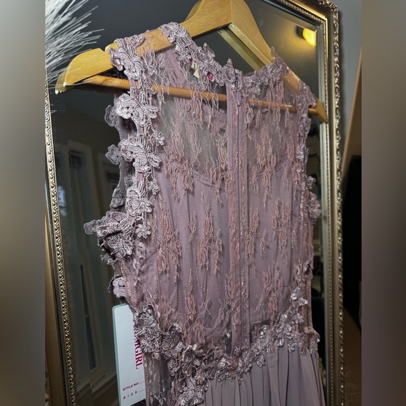 [NWT] PromGirl - Mauve Lace Cutout Floor-Length Formal Dress –Size Large - Picture 8 of 9